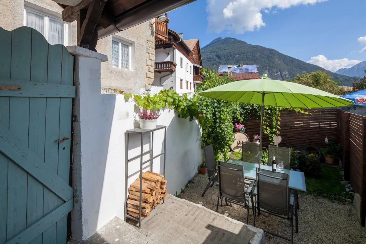 Ferienwohnung Bei Cooldog Imst Exterior foto